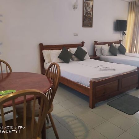 Oasis Beach Resort Negombo Zewnętrze zdjęcie