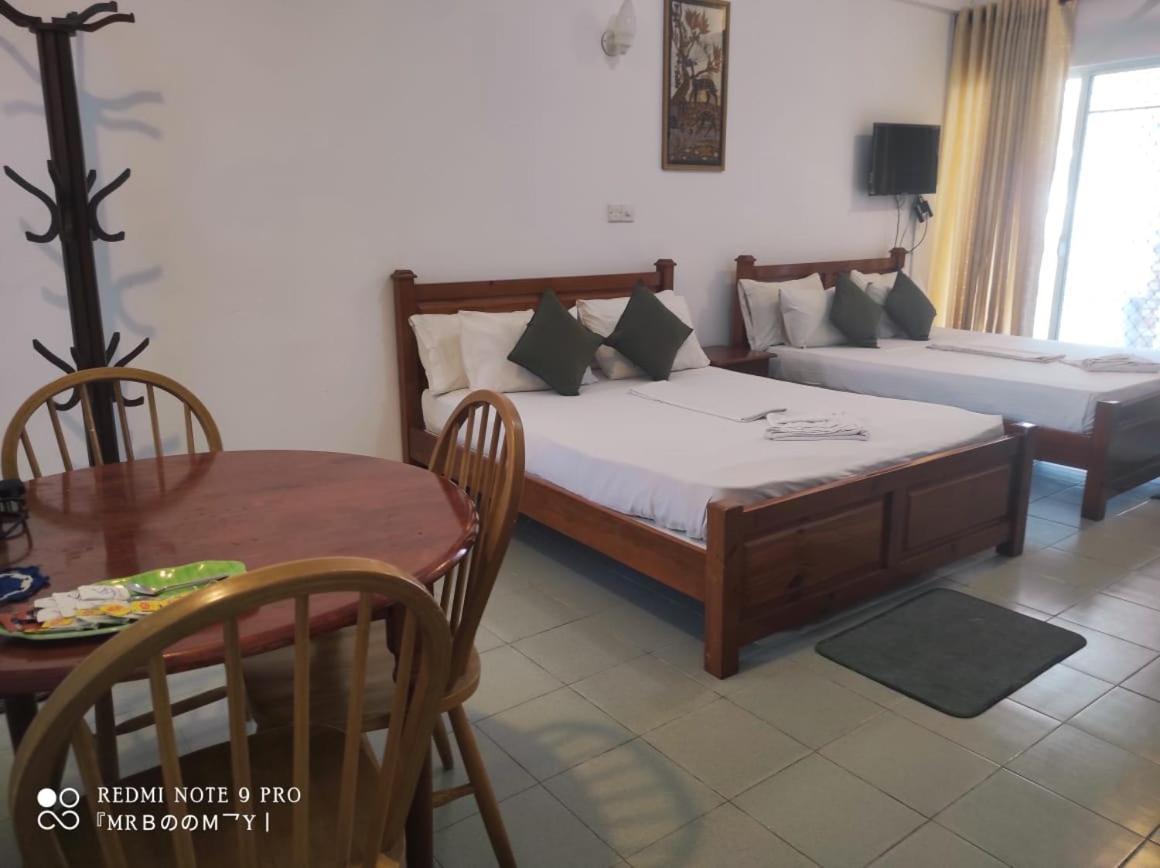 Oasis Beach Resort Negombo Zewnętrze zdjęcie