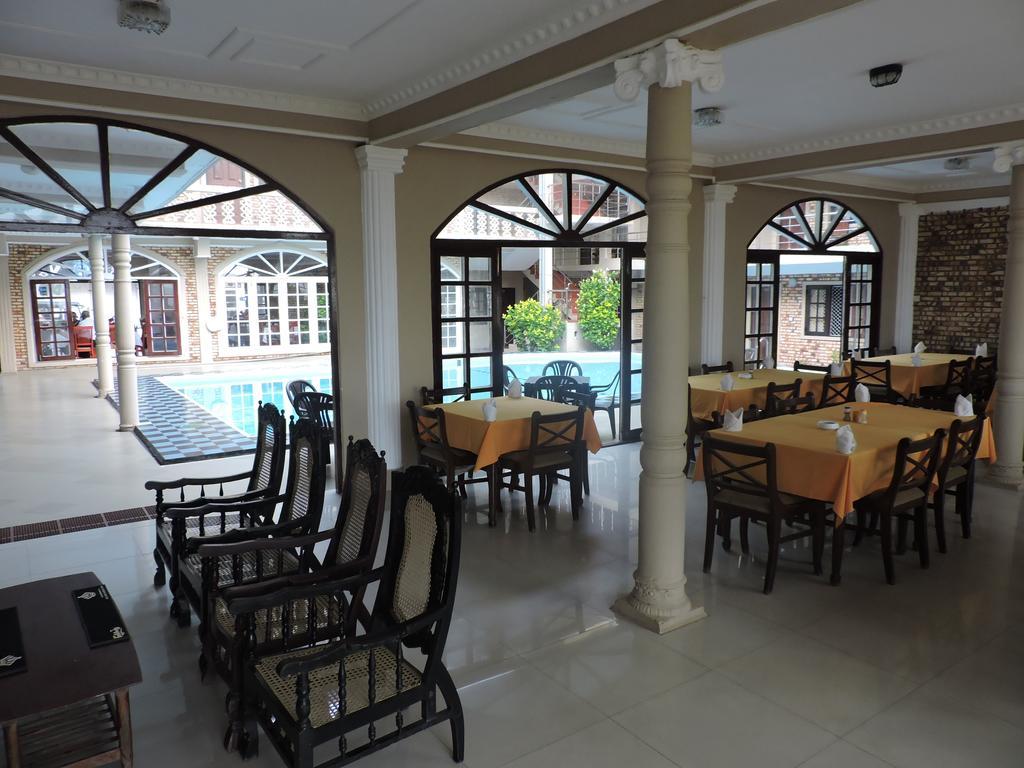 Oasis Beach Resort Negombo Zewnętrze zdjęcie
